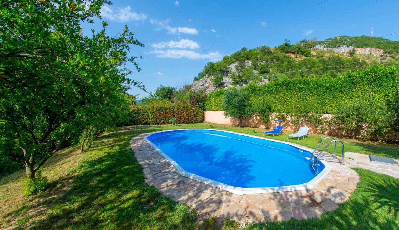 Holiday Home Narona Mostar Eksteriør billede