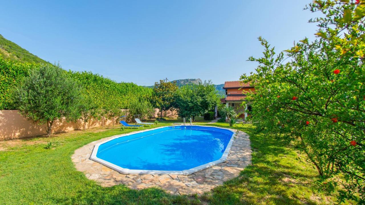 Holiday Home Narona Mostar Eksteriør billede