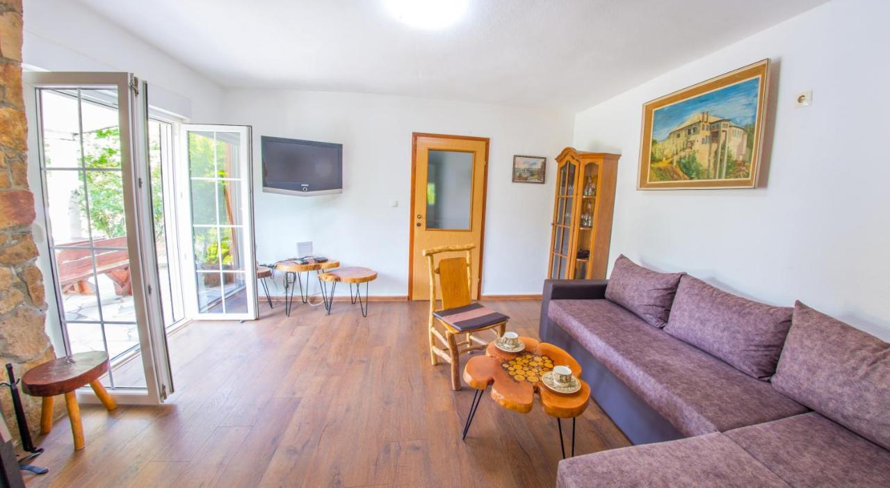 Holiday Home Narona Mostar Eksteriør billede